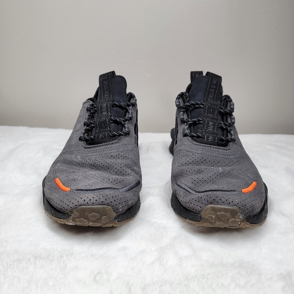 Adidas NMD_R1 V3 SHOES Dark Gray Black Men's Size 8.5 - Picture 5 of 12